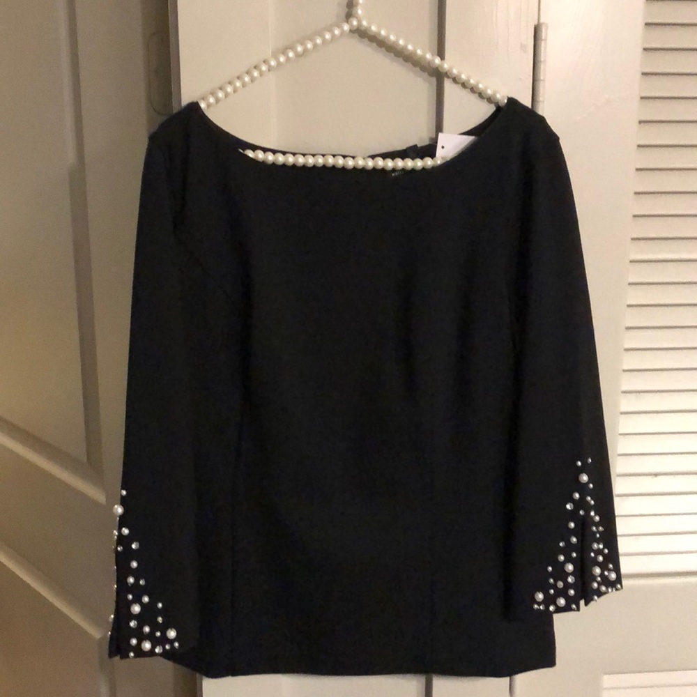 Black top with pretty sleeves